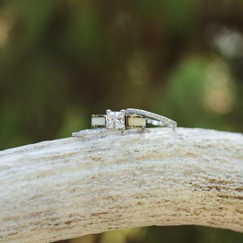 The Grand Ladybird Wedding Set